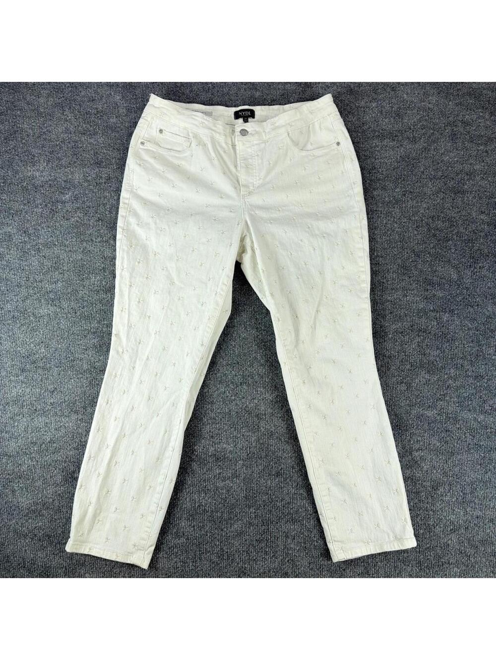 NYDJ Alina White Embroidered Jeans Size 12‎ - Denim, Casual, Spring, Mid Rise